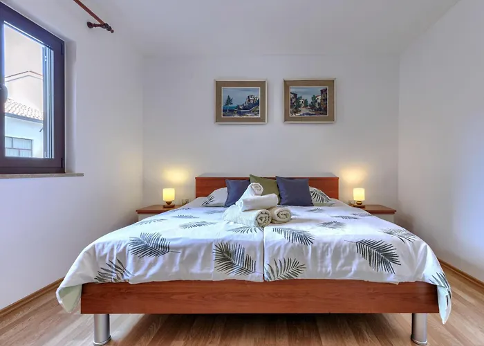 Apartment Zrinka-2 By Interhome